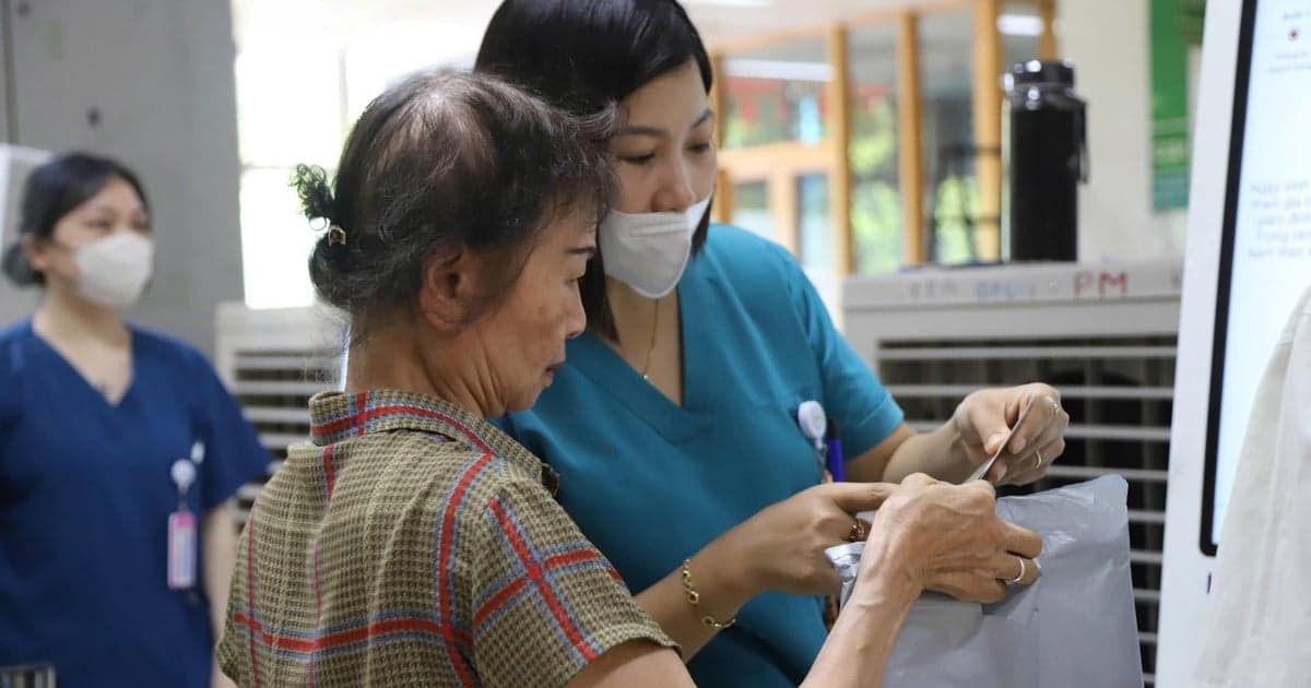 Vietnam's Health Insurance Overhaul Creates Blueprint for AI-Driven Universal Coverage