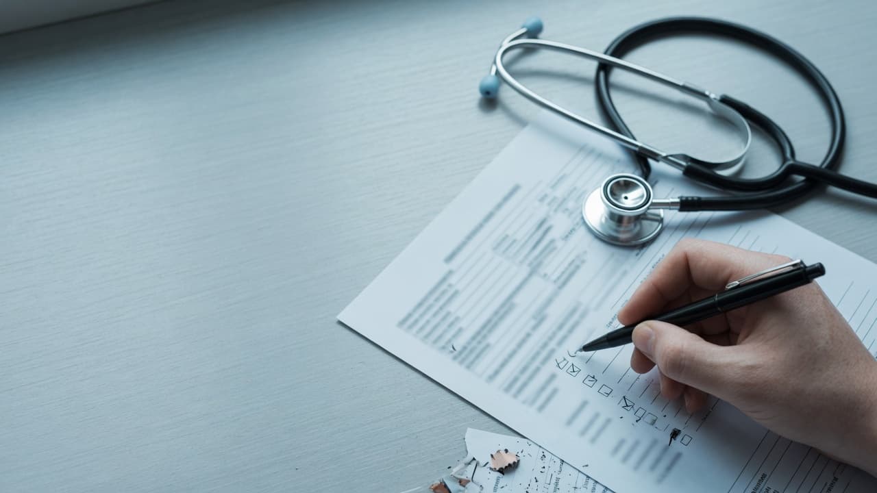 More Than Half of US Physicians Now Deploy AI in Clinical Settings as Adoption Accelerates 34% in Under a Year